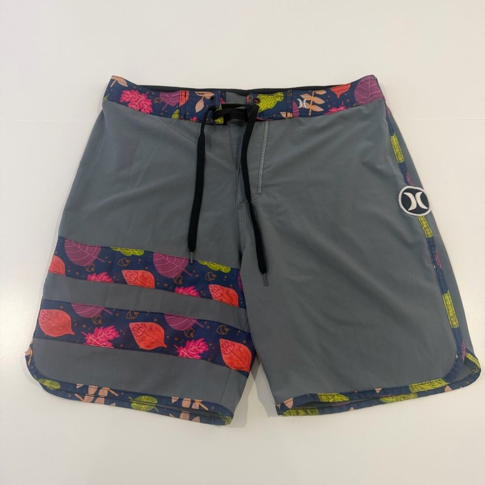 Hurley Men’s Phantom Floral Board Shorts Size 32